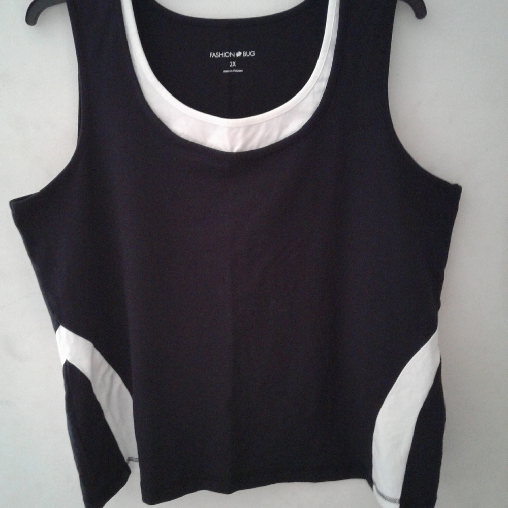 Fashion Bug Black and White Tank Top